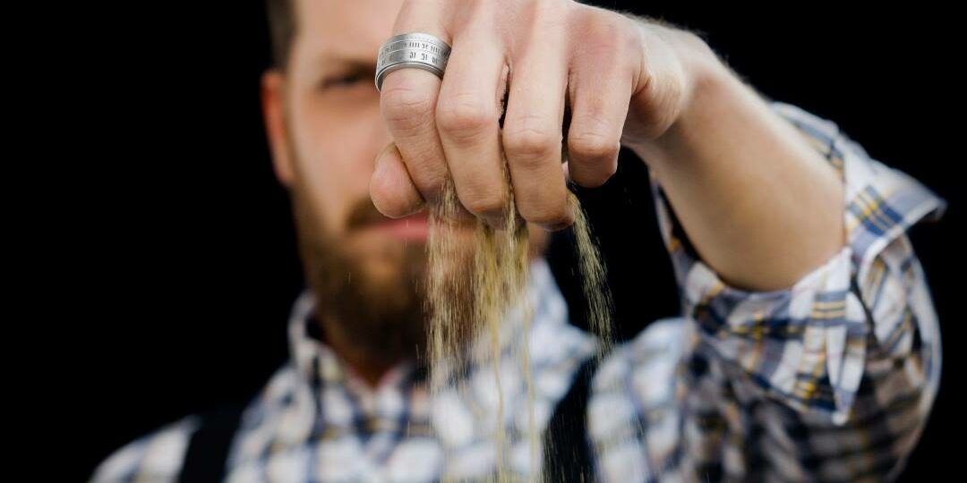 ring-clock-crowdfunding-01