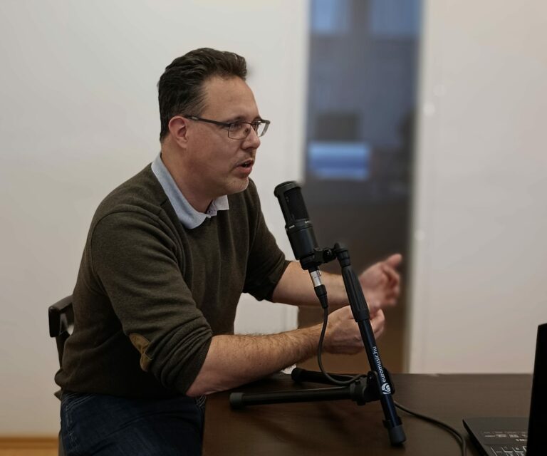 fishinda podcast kanapé pitch kékkői zoltán